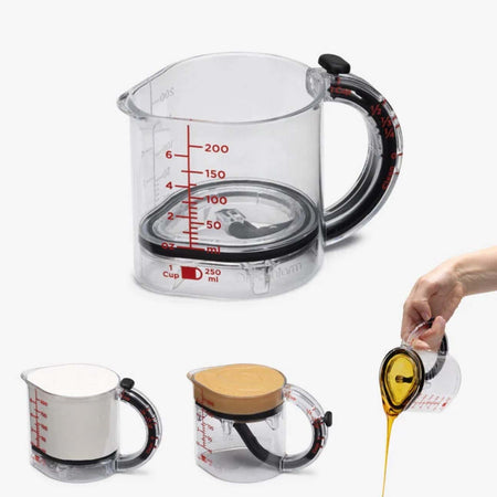Dreamfarm Upcup adjustable measuring cup.
