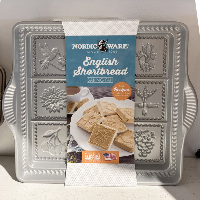 English Shortbread Pan - Nordic Ware